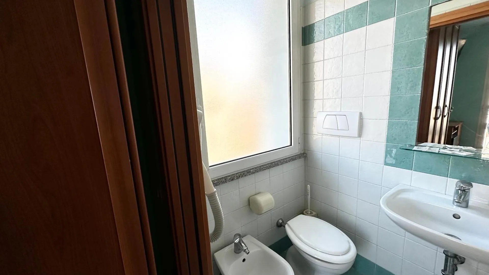Hotel Kennedy Rimini 3*,  Italy